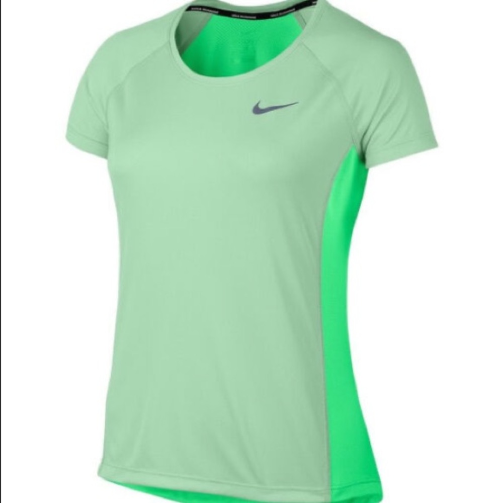 Nike Green Short Sleeve Top